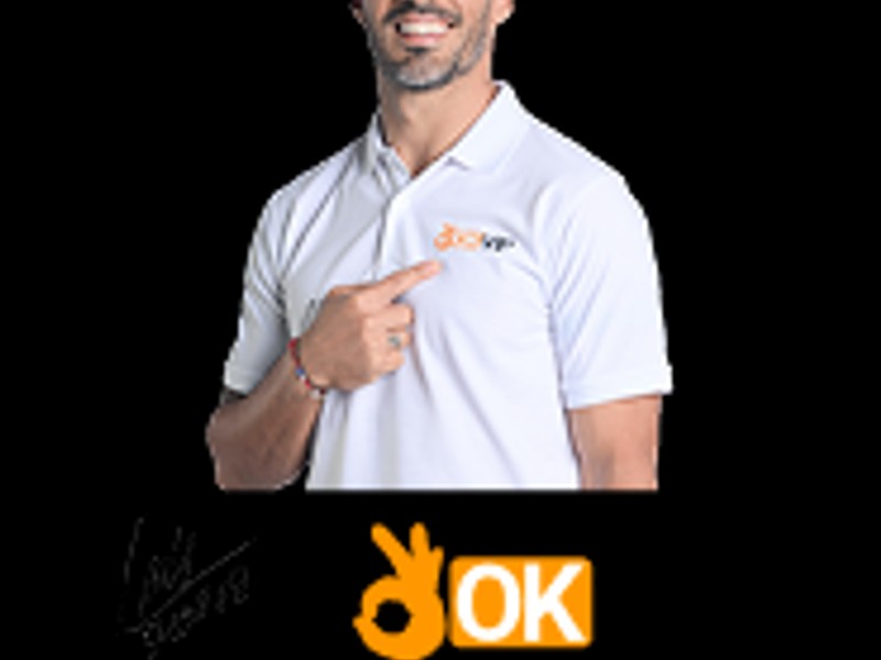 Hình ảnh đội ngũ iwin đang đánh giá các nền tảng